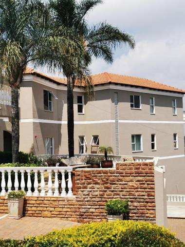 All Seasons Boutique Hotel