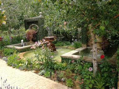 At 98 on Lynburn Guest House