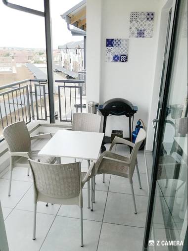 Crystal Lagoon Penthouse apartment