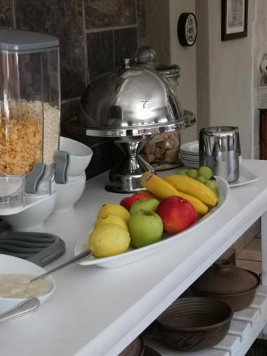 Klyne Jiweel Guesthouse