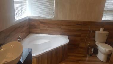 Cornerstone Guest Lodge