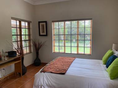 Zwavelpoort Guesthouse