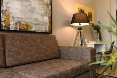 Next To Apartment Hotel