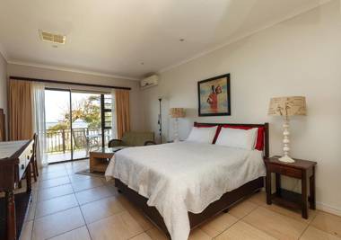 My Den Beachfront B&B and Self-Catering