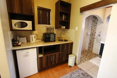 Bluewater Beachfront Guest House