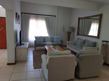 Admiral's Lodge Guest House