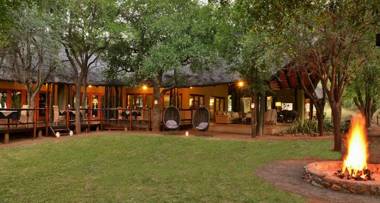 Black Rhino Game Lodge