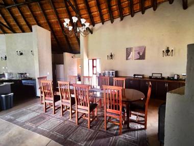 Kgorogoro Lodge