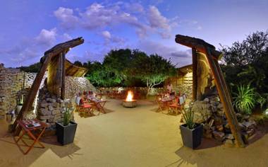 Shamwari Eagles Crag