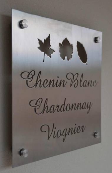 Under Oaks Guest House