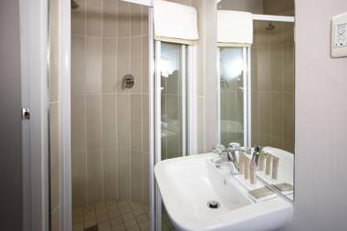 Protea Hotel by Marriott Oudtshoorn Riempie Estate