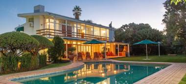 Raw Karoo Guest House