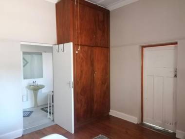 Villa de Karoo Guest House