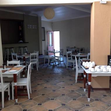 Amigos Bed & Breakfast