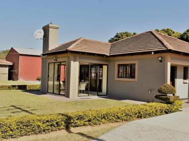 Rovy Villas Luxurious Chalet