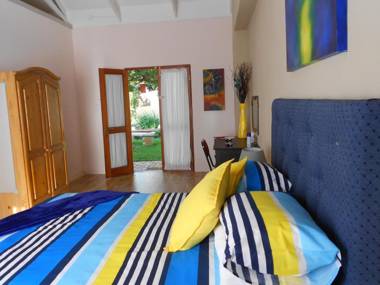 Hartley Manor Guest House