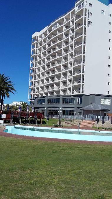 Diaz Hotel and Resort