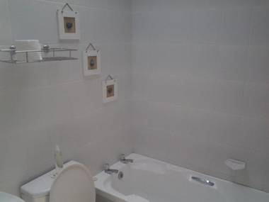 Point Village Beach Apartment