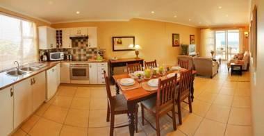 Pinnacle Point Beach & Golf - Penthouse & Villa