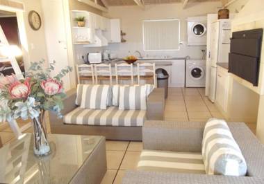 Point Village Accommodation - Snowdove