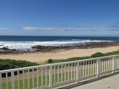 Point Village Accommodation - Point Road 20