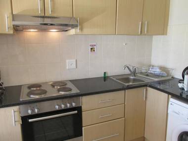 Point Village Accommodation - Santos 5