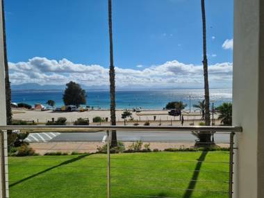 Point Village Accommodation - Santos 35