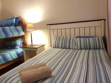 Point Village Accommodation - Portobello 26