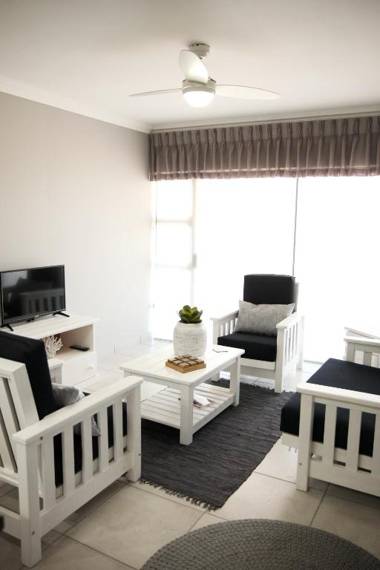 Mari-Amor Self-Catering Apartments