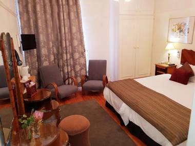 Montagu Country Hotel