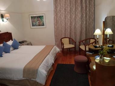 Montagu Country Hotel