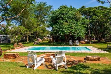 Biweda Nguni Lodge and B&B