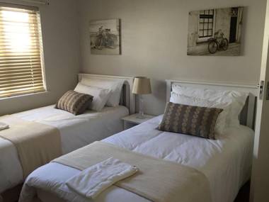 Melkbos Holiday Accommodation