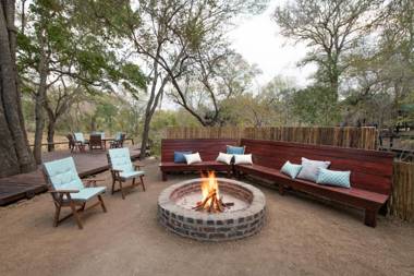 Ndzhaka Tented Camp