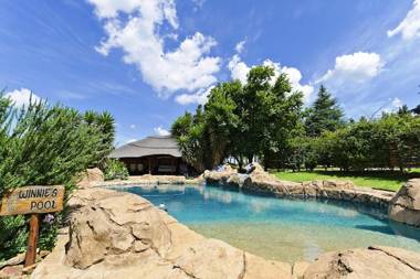 Blue Roan Country Lodge