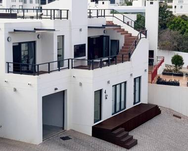 Paradise Beach Apartments Langebaan 4 Elara