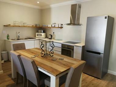 Paradise Beach Apartments Langebaan 4 Elara