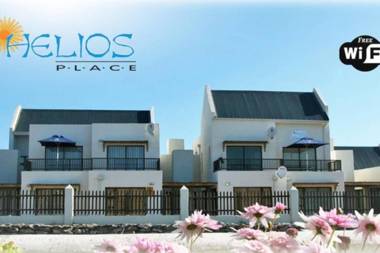 Little Italy Beachouse Apartment by Mykonos