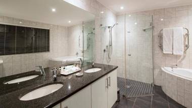 Cambalala Guest House