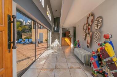 Overmeer Guest House