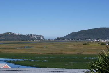 Tides End Manor House