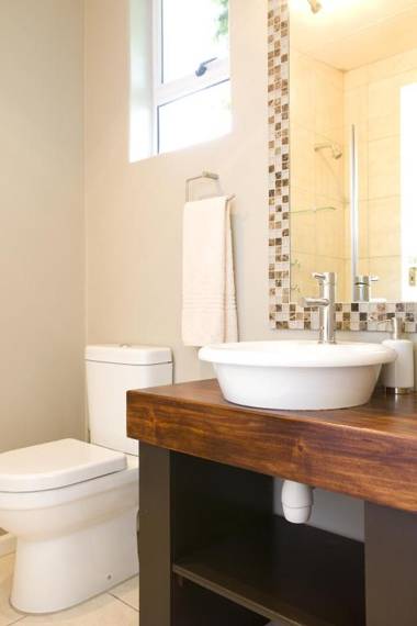 Tides End Manor House