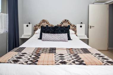 Knysna Pocket Breaks Unit 5