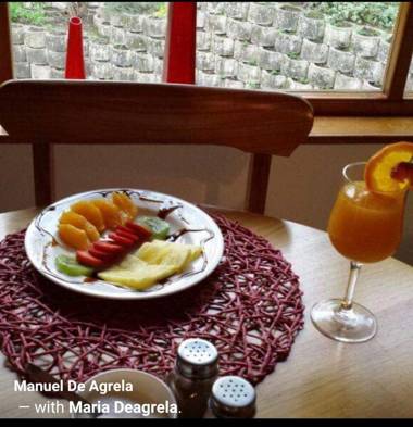 Lagoon Breeze Guest House