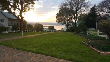 Exquisite Cottage Twenty