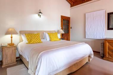 Paquita Self Catering Holiday House
