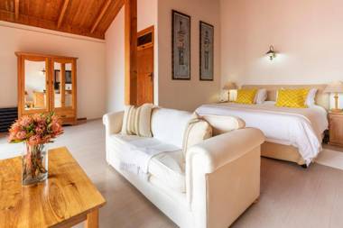 Paquita Self Catering Holiday House