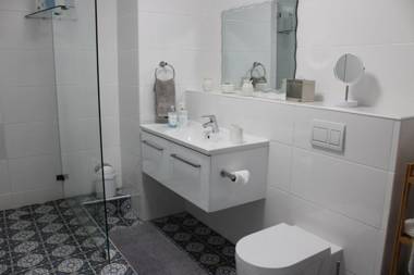 Waterfront- 11 South Quay