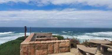 Sea View 3 bedrooms Villa in Brenton On The Rocks