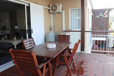 Waterfront 17 Quay West